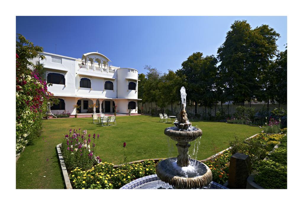 Hotel Meghniwas Jaipur Ngoại thất bức ảnh