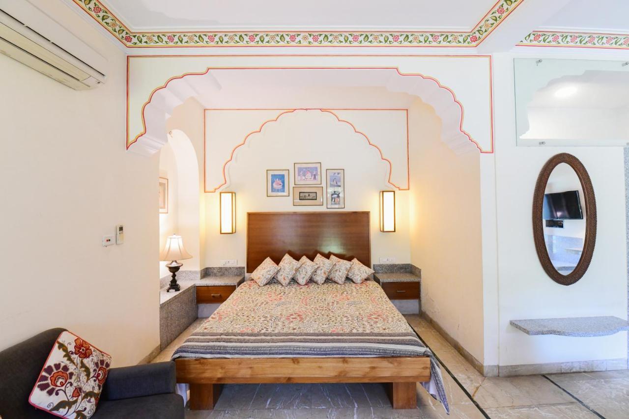 Hotel Meghniwas Jaipur Ngoại thất bức ảnh